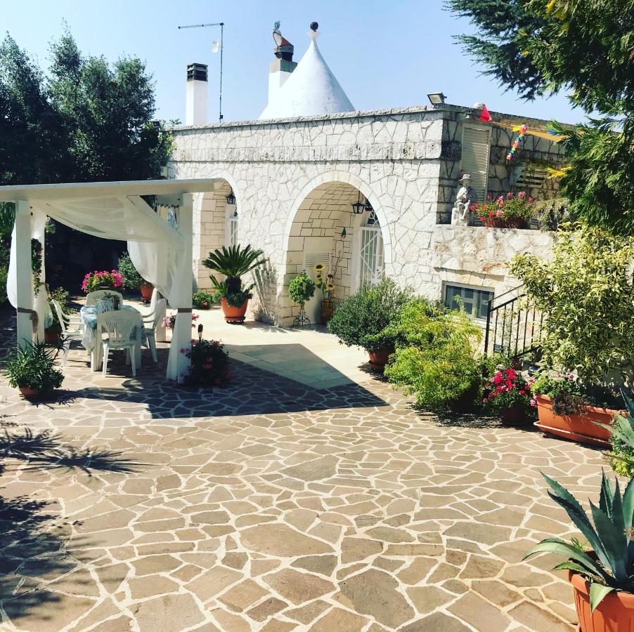 Hotel Il Trullo di Nonno Angelo San Marco Locorotondo Esterno foto