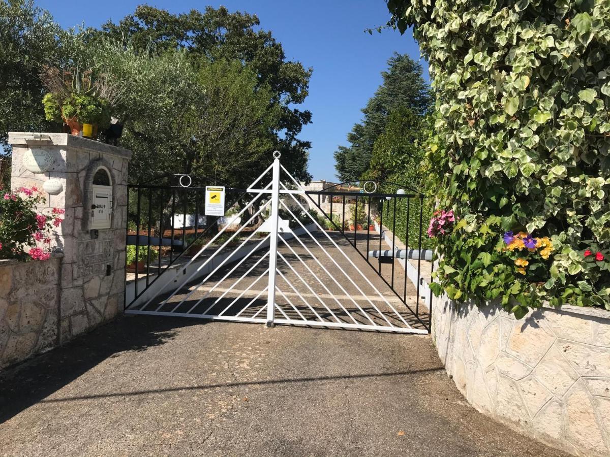 Hotel Il Trullo di Nonno Angelo San Marco Locorotondo Esterno foto