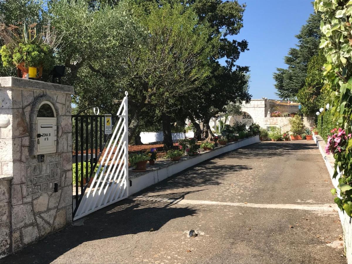 Hotel Il Trullo di Nonno Angelo San Marco Locorotondo Esterno foto